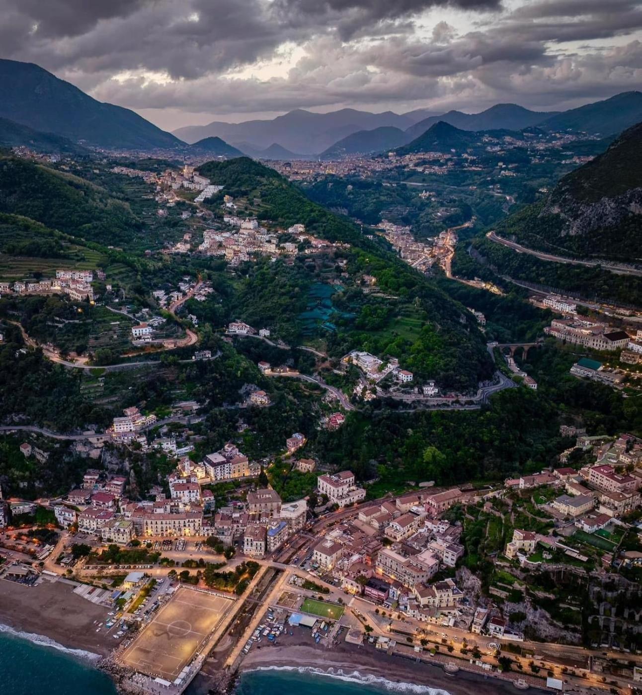 Appartamento Vietri In Centro - Costa D'Amalfi Esterno foto